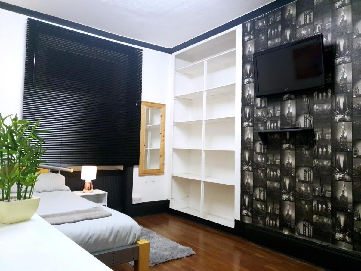 哈德斯菲尔德 Townhouse 105酒店 外观 照片